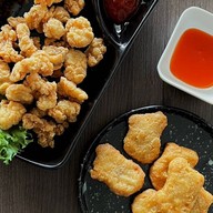 Tinybox-ไทนี่บ็อกซ์ คาเฟ่