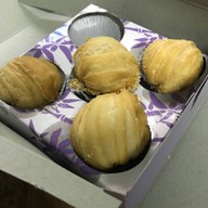 เมนูของร้าน ขนมเปี๊ยะ ซอย 9  โรบินสัน ตรัง