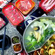 ครัวเจ๊หงส์ ครัวเจ๊หงส์สาขารัชดา18