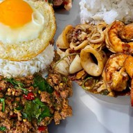 หอมกะเพรา 🍛