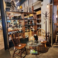 บรรยากาศ Fabulous Cafe