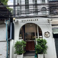 BEARHOUSE (แบร์เฮาส์) สะพานตากสิน