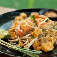 B'bua cafe Sriracha