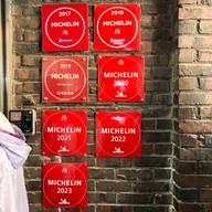 บรรยากาศ Myeongdong Gyoja