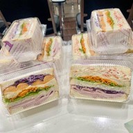 อันอัน (ข้าวหน้าไก่เทอริยากิ)