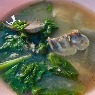 ร้านเจ๊ปูเกาเหลาเลือดหมู