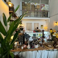 Sun Rays Cafe
