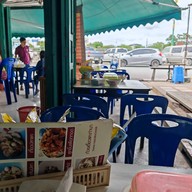 บรรยากาศ ก๋วยเตี๋ยวแคะท่านา ท่านา