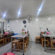 ก๋วยเตี๋ยวคั่วไก่รองเมือง (เพชรเกษม 73/2)