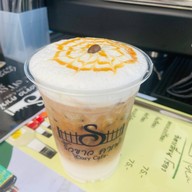 รั้วขาวคาเฟ่ -