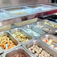 ว่างว่าง หมาล่าทั่ง สะพานยาว