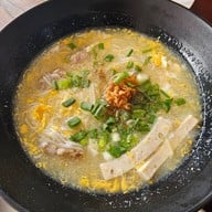 เมนูของร้าน เฮียตงก๋วยเตี๋ยวหมูตุ๋น