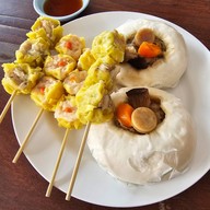 เมนูของร้าน เฮียตงก๋วยเตี๋ยวหมูตุ๋น