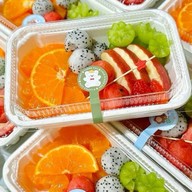 กระต่ายป่า ผลไม้ ปอก ปั่น  สายไหม ปอกปั่น  ผลไม้สด