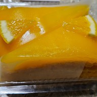 เมนูของร้าน ต้นกก สีลมซอย 3 ใกล้ตลาดละลายทรัพย์