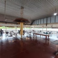 บรรยากาศ แพอาหารคุณอี๊ด