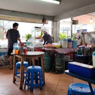บรรยากาศ ก๋วยเตี๋ยวเย็นตาโฟเจ๊ลำไย ข้าง รพ.บางมด