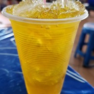 เมนูของร้าน ก๋วยเตี๋ยวเย็นตาโฟเจ๊ลำไย ข้าง รพ.บางมด