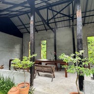 ร้านเขียวขจี