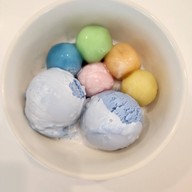 ขนมแม่ สี่แยกรวมโชค ชาตรามือ ไดร์ฟทรู