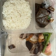 เมนูของร้าน เป็ดย่างประตูทอง (แฮปปี้แลนด์)