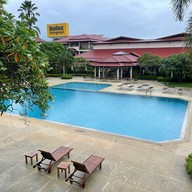 มณีจันท์รีสอร์ท