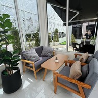 รั้วขาวคาเฟ่ -