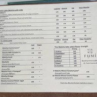 FUMI House Cafe : FUMI 風味 บ้านเพ