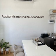 FUMI House Cafe : FUMI 風味 บ้านเพ