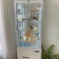 FUMI House Cafe : FUMI 風味 บ้านเพ