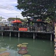 ลองดูว์ Cafe’ & Restaurant