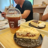 เมนูของร้าน Liberty Coffee ลพบุรี