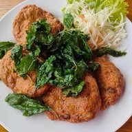 ครัวสายน้ำ กระทุ่มแบน จังหวัดสมุทรสาคร