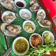 สามช่องซีฟู้ด