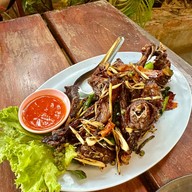 น้าแฉะแกงป่าบ้านเถื่อน