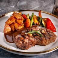 Café Blu All Day Steak & Bistro