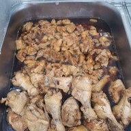 เมนูของร้าน ร้านอาตือ ข้าวมัน-เตี๋ยวไก่ ดินแดง