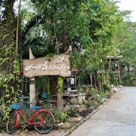 Country Lake View Hotel