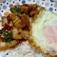 ครัวลับหลังบ้าน อาหารตามสั่ง🌶️