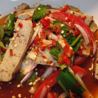 โครตยำอร่อยหน้าสั่น สาขาในเมืองบุรีรัมย์ โค้งปายมิลค์