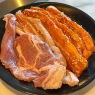 Momo Grill & Shabu Petchabun