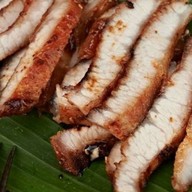 🥩"คอหมูย่างบ้านสิบหก"🥩