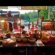 ร้านลาบตาแป๊ะ