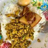 ข้าวแกงปักษ์ใต้ป้าละม่อมเมืองลุง ปั้มลุงเท่ง ขาลงใต้