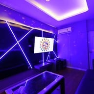 HIWPEEK Cafe & Restuarant หิ้วปีก คาเฟ่แอนด์เรสเตอรอง -