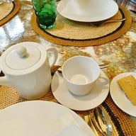 เมนูของร้าน Le Café Louis Vuitton