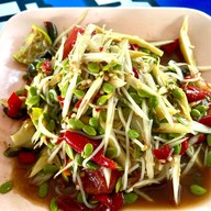เมนูของร้าน ไก่ย่างแปดริ้ว -