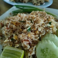 ครัวยายชิ้น -