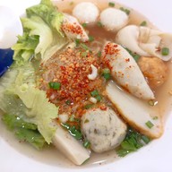 เมนูของร้าน ร้านหอเจี๊ยะ ลูกชิ้นปลาซัวเถา