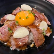 เมนูของร้าน Yonaka Izakaya Yonaka Izakaya